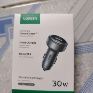 Sạc Xe Hơi UGREEN PD30W USB C Sạc Nhanh Cho iPhone 16 Pro Max 15 Sạc Nhanh Cho Điện Thoại Di Động USB C Xe Hơi
