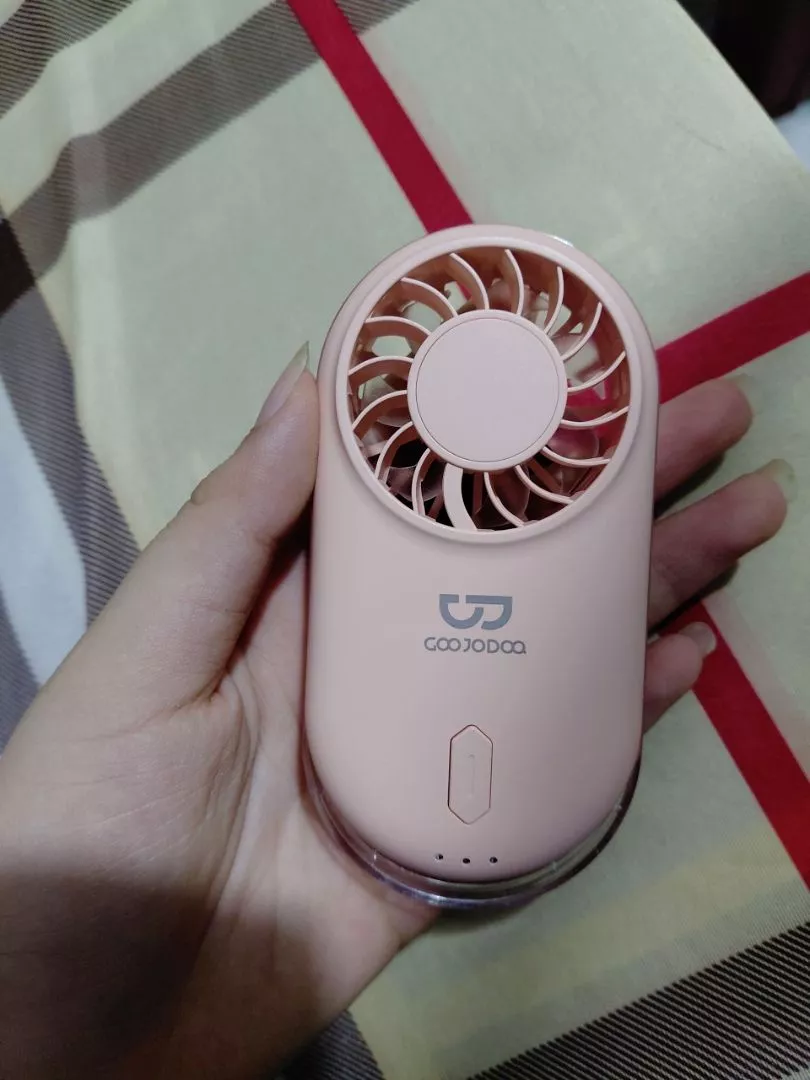 GOOJODOQ Quạt cầm tay Mini cầm tay Quạt làm mát bỏ túi siêu mỏng có thể sạc lại cho trẻ em đi học
