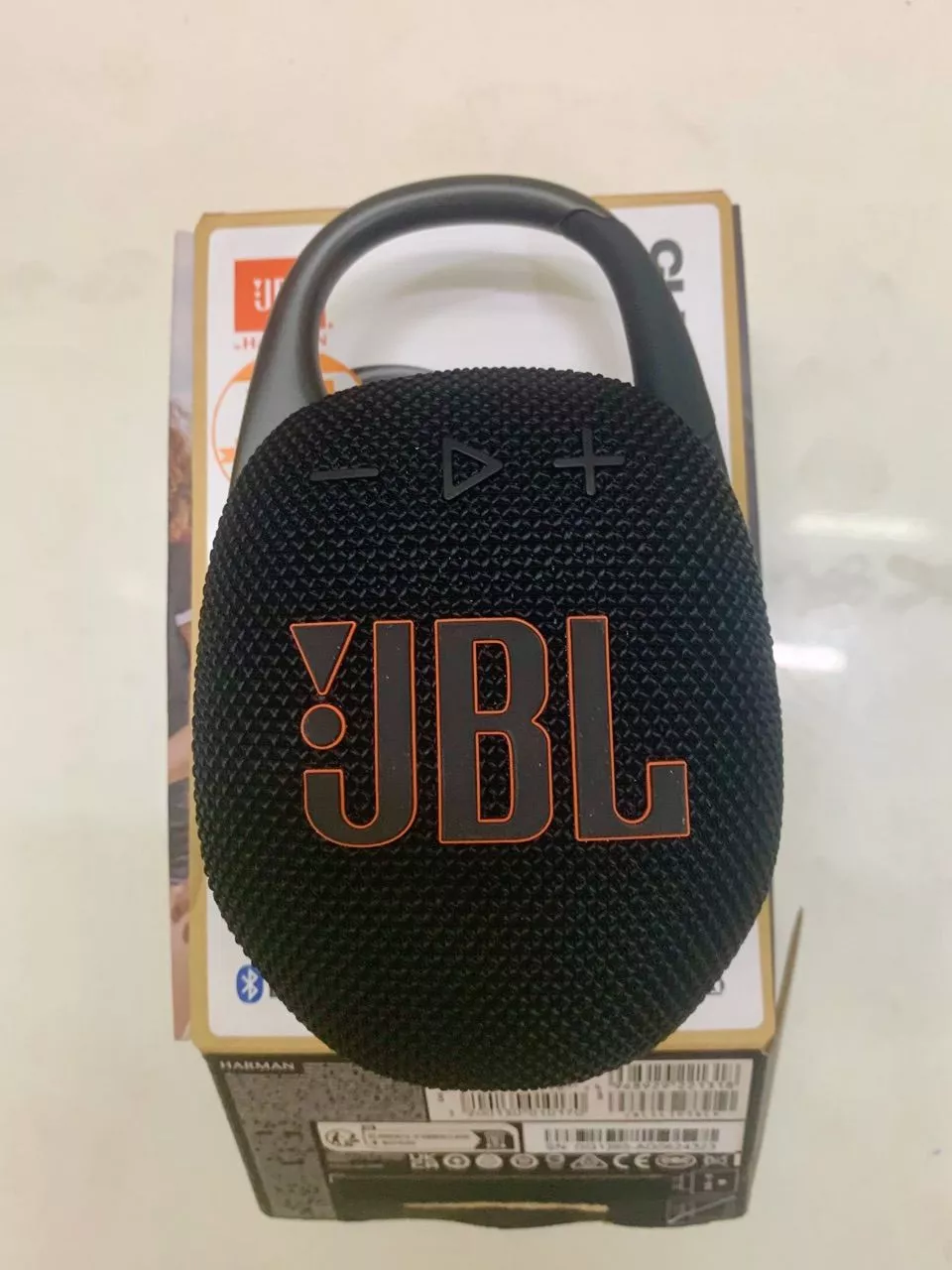 Loa Bluetooth di động kháng nước JBL Clip 5 Công Suất 7W Chơi Nhạc Tới 12 Giờ Thiết Kế Móc Treo