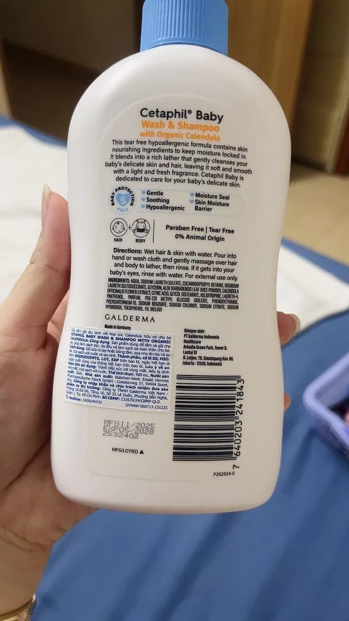 Sữa tắm gội trẻ em tinh chất hoa cúc (Cetaphil Baby Wash&Shampoo) 400ml