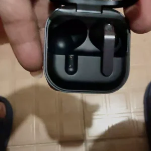 Tai nghe Samsung Galaxy Buds4 Pro, Chất âm Hi-Fi đa tầng, Chống ồn chủ động, Galaxy AI đa tác vụ