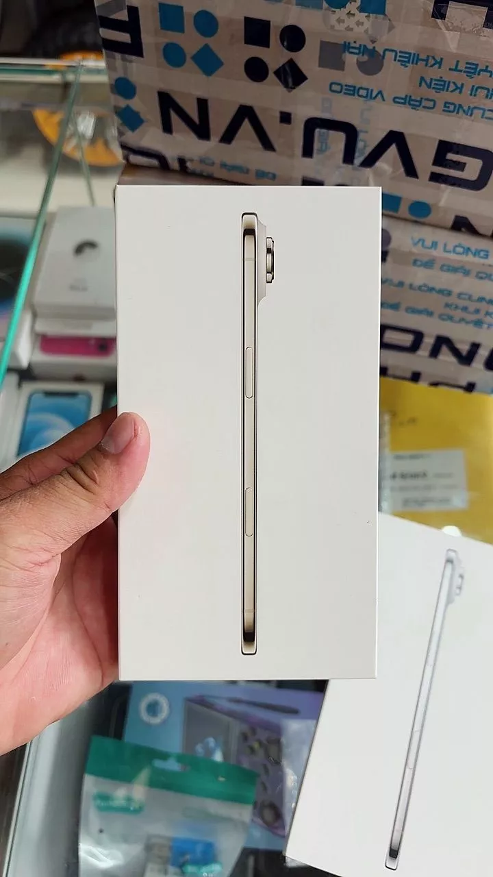 Điện thoại Apple iPhone Air 256GB