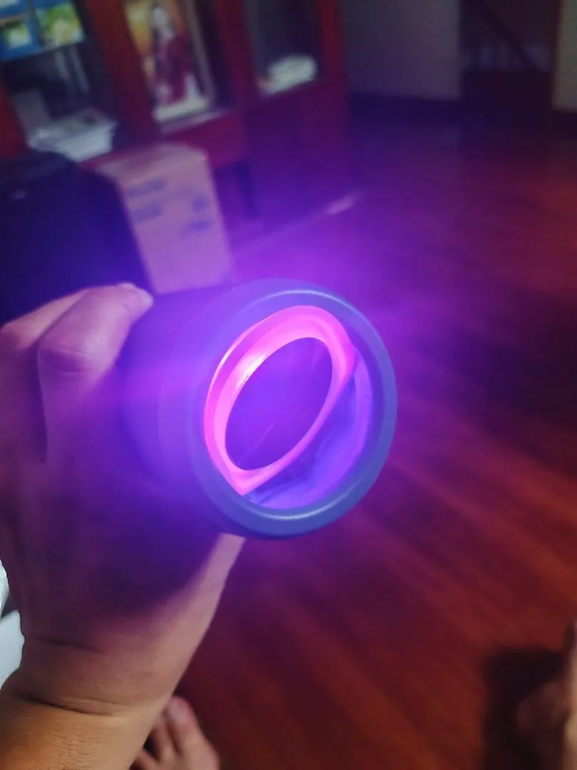 Loa Bluetooth không dây GOOJODOQ sở hữu đèn nền RGB, nhiều chế độ phát nhạc và thiết kế nhỏ gọn