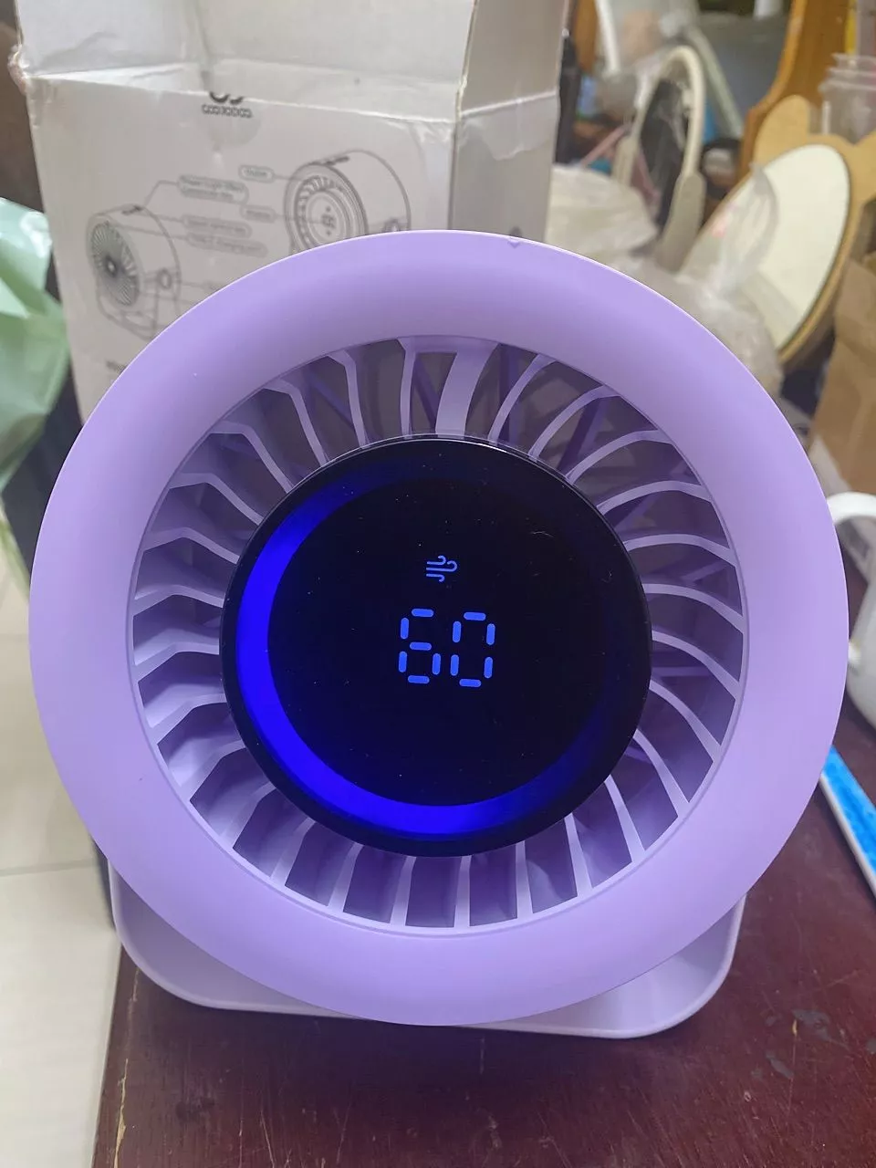 Quạt để bàn tốc độ cao GOOJODOQ mới 2025 Quạt 100 tốc độ Màn hình LED kỹ thuật số Quạt turbo không ồn có thể điều chỉnh