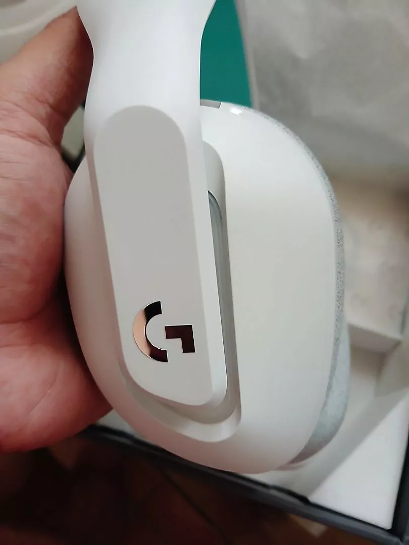 Tai nghe Gaming không dây Logitech G522 LIGHTSPEED - LIGHTSYNC RGB, Kết nối 3 chế độ