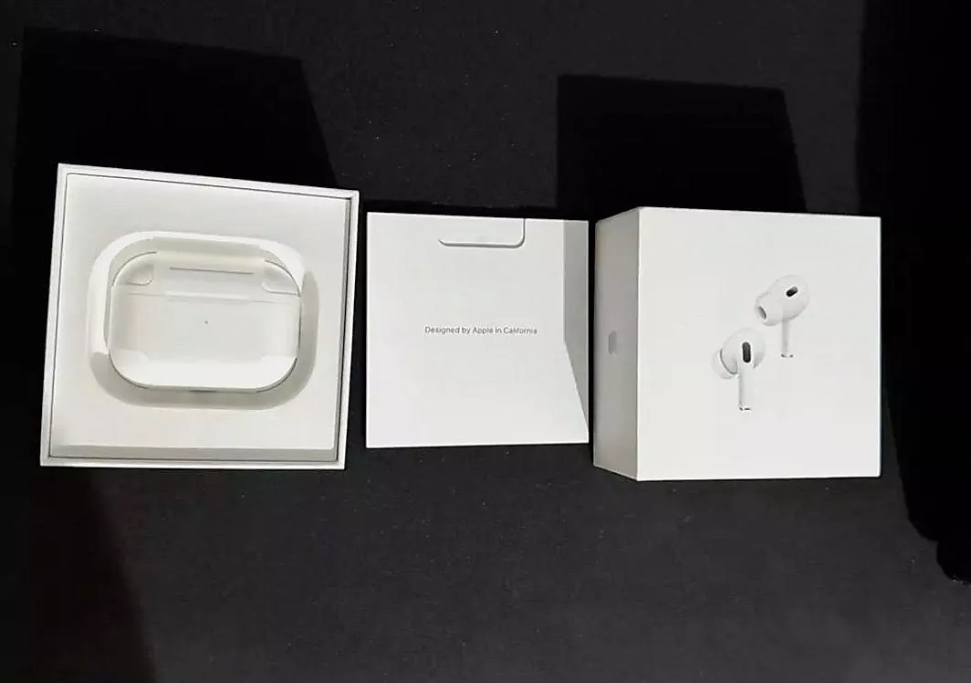 Tai Nghe Bluetooth Pro 2 Bản Cao Cấp Chống Ồn Bass Căng Pin 8H Định Vị Đổi Tên Bảo Hành 12 Tháng