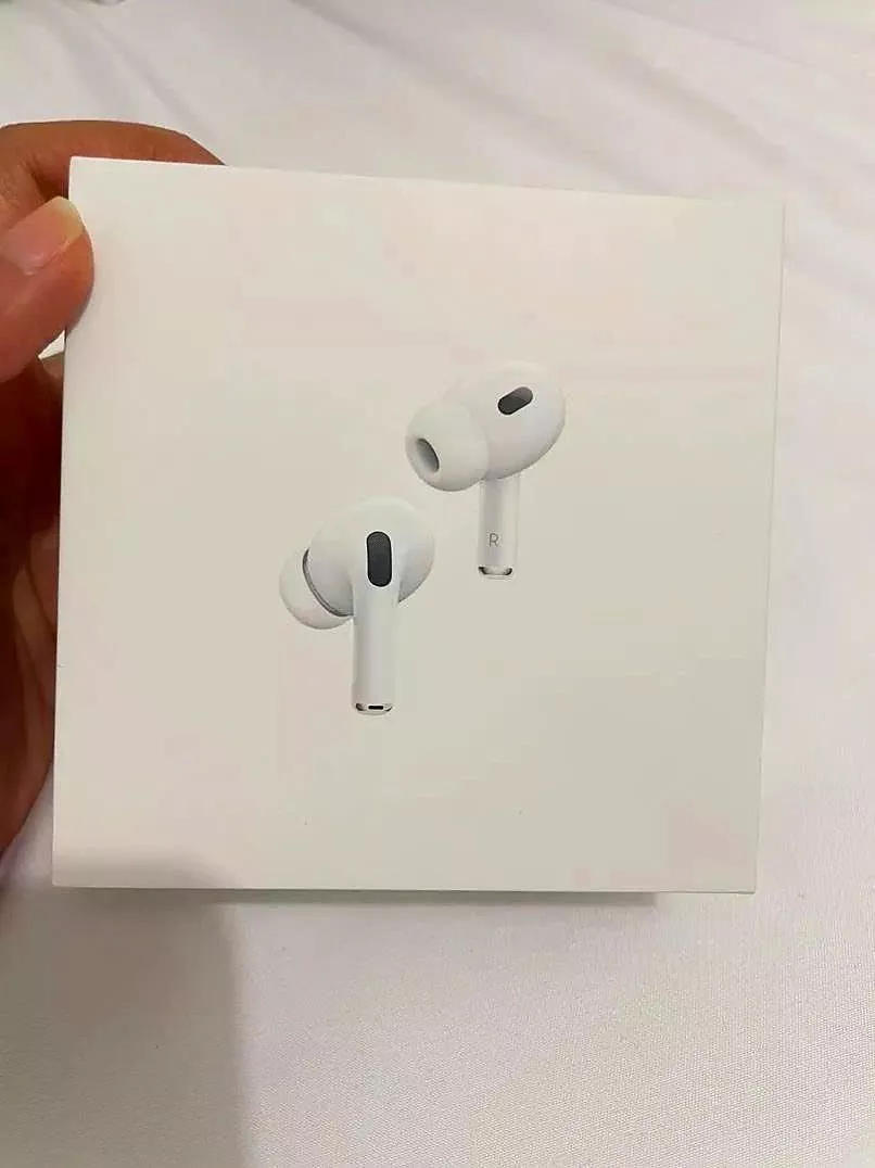 Tai Nghe Bluetooth Pro 2 Bản Cao Cấp Chống Ồn Bass Căng Pin 8H Định Vị Đổi Tên Bảo Hành 12 Tháng