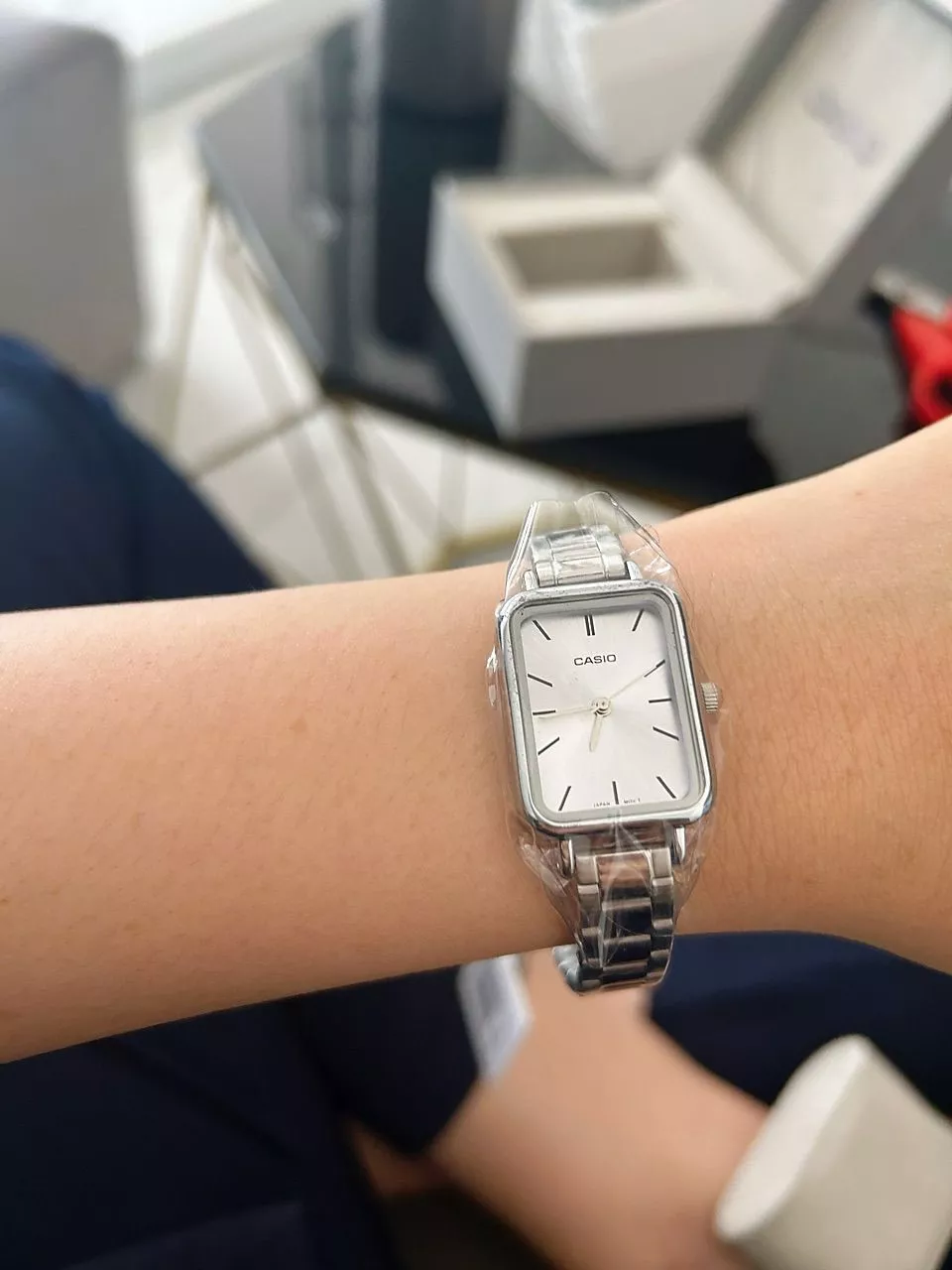 (Chính Hãng) Đồng Hồ Casio Nữ LTP-V009D Dây Kim Loại - Bảo Hành 7 Năm