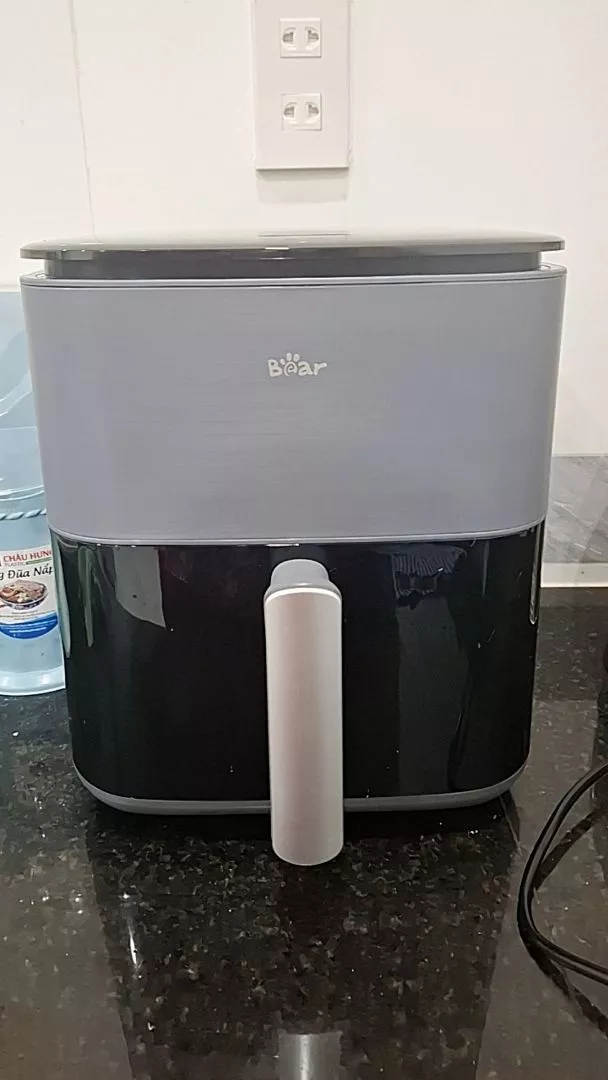 Nồi Chiên Không Dầu 6L Bear QZG-H16R3 (AF-4H16K) - Công Suất 1600W, Chống Dính - Hàng Chính Hãng