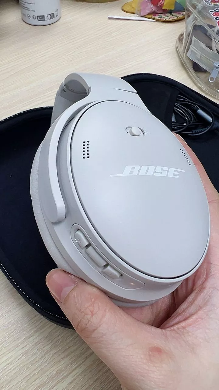 Tai nghe Bose QuietComfort Headphones | Pin 24H | Wind Block | In-line Microphone