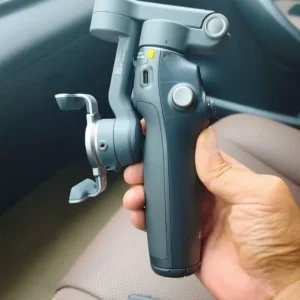 Gimbal chống rung điện thoại DJI Osmo Mobile 8 theo dõi chủ thể bằng camera gốc (DJI OM 8)