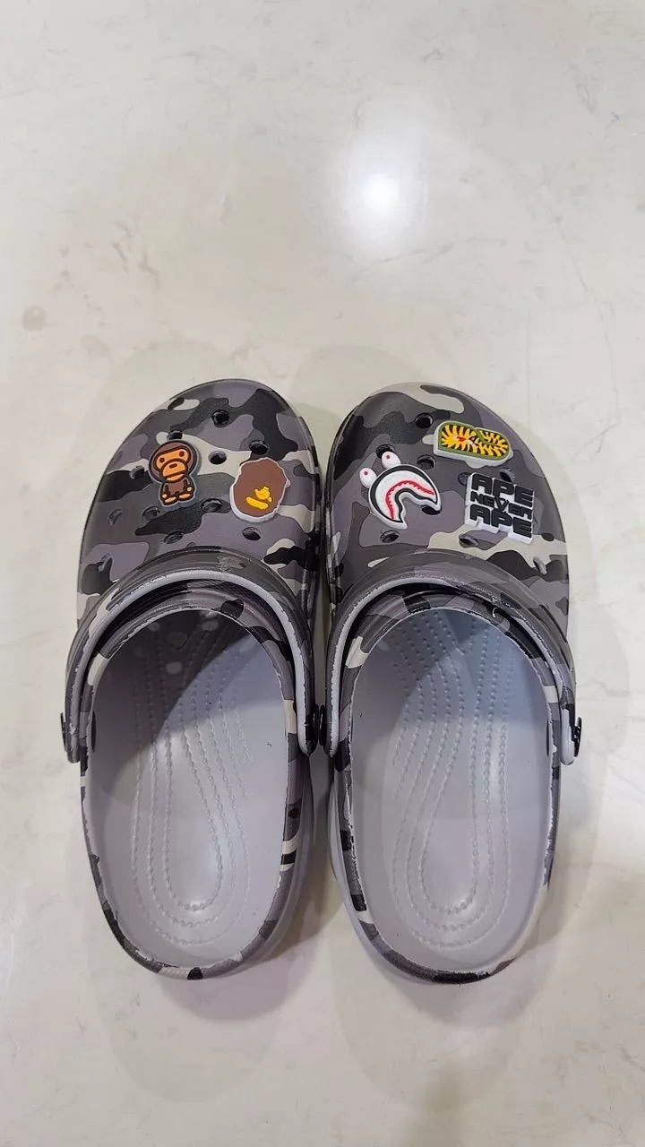 (Đặt tăng 1 size+Tặng Charm) Dép sục REDLEO nam nữ DRL-46 họa tiết Camo rằn ri 3D, dép nam nữ quai hậu đúc nguyên khối