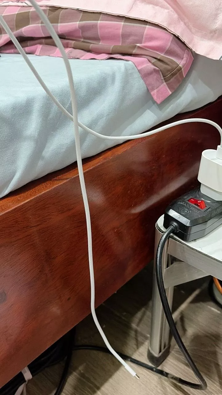 Cáp sạc Apple USB-C to USB-C 60W (1m) Chính hãng (dùng cho iPhone 15 series trở lên)