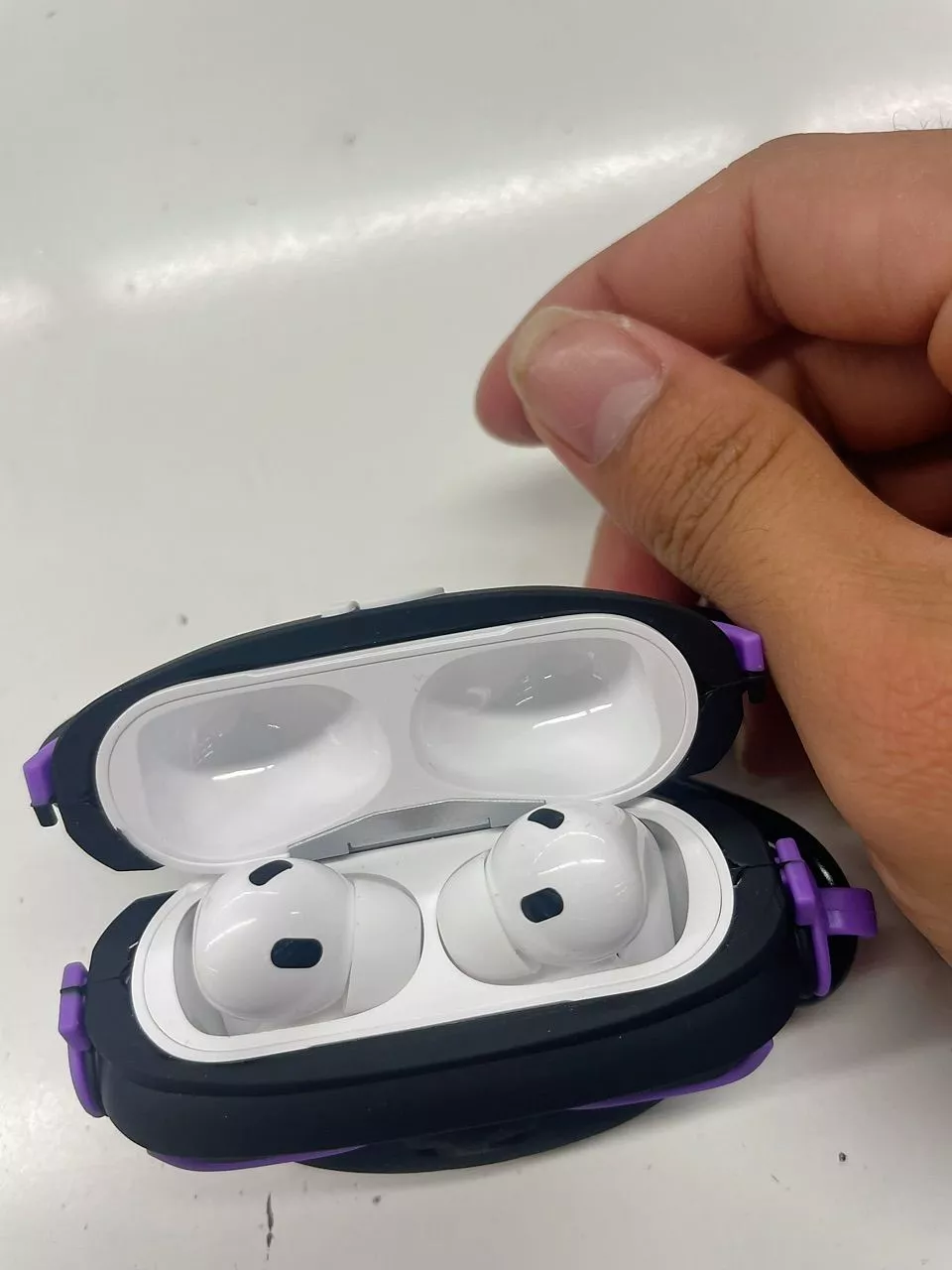 Tai Nghe Bluetooth Không Dây Thế Hệ Mới ,Đàm Thoại Hai Chiều,Pin Trâu 6H-8H ,Chính Hãng DTN Store Official
