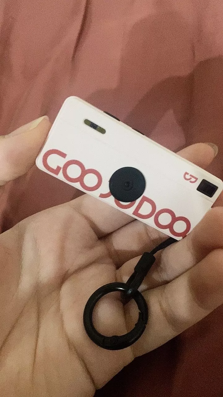 Goojodoq Camera Móc Khóa Ngón Tay - Máy Ảnh Mini 720P, CCD Retro, Quà Tặng Học Sinh Độc Đáo