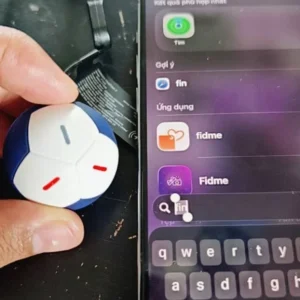 [Thiết kế bóng đá] Thiết kế bóng đá UGREEN FineTrack Chống mất Bluetooth5.0 Finder Tracker Finder IP68 Bộ định vị chống nước tương thích với hệ thống iOS / Android