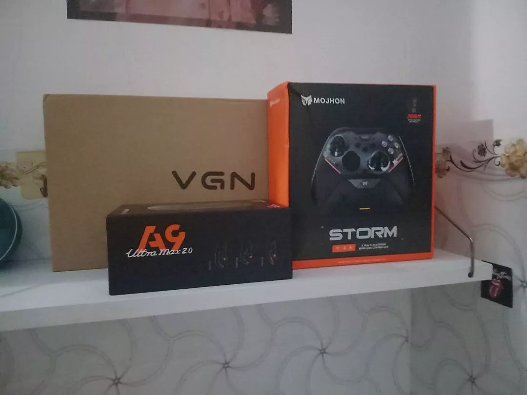 TAY CẦM MOJHON STORM – STORM 2.4G 2000Hz | TMR JOYSTICK | HALL TRIGGER | RGB | DOCK SẠC