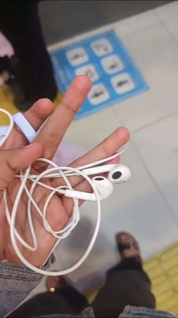 Olike E207 Tai Nghe Có Dây Bán In-Ear Tai nghe có dây iPhone 3.5mm/Lightning/Type-C Có Mic Gọi HD Âm Thanh HiFi Bass Sâu Chống Trễ Cho iPhone Samsung Xiaomi OPPO Huawei Điện Thoại Laptop PC Máy Tính Bảng