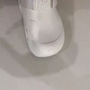 Dép Sục Unisex Shondo Clog Suke Nhựa Đúc Đi Mưa Tiện Lợi Đế Cao 4cm Màu Đen SUK1010
