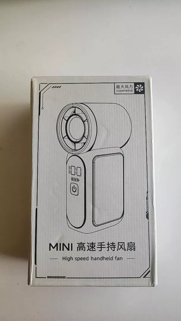 Quạt Mini Tích Điện 2026 – Pin Lâu, Gió Mạnh, Mát Lạnh Suốt Ngày, Siêu Nhỏ Gọn Tiện Mang Theo
