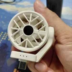 Quạt mini GOOJODOQ Type-C là sản phẩm cắm là chạy, cơ 15573 vòng/phút, lưu lượng gió mạnh mẽ 9,7 m/s