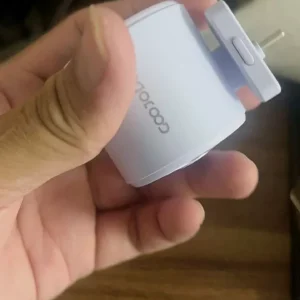 Quạt mini GOOJODOQ Type-C là sản phẩm cắm là chạy, cơ 15573 vòng/phút, lưu lượng gió mạnh mẽ 9,7 m/s