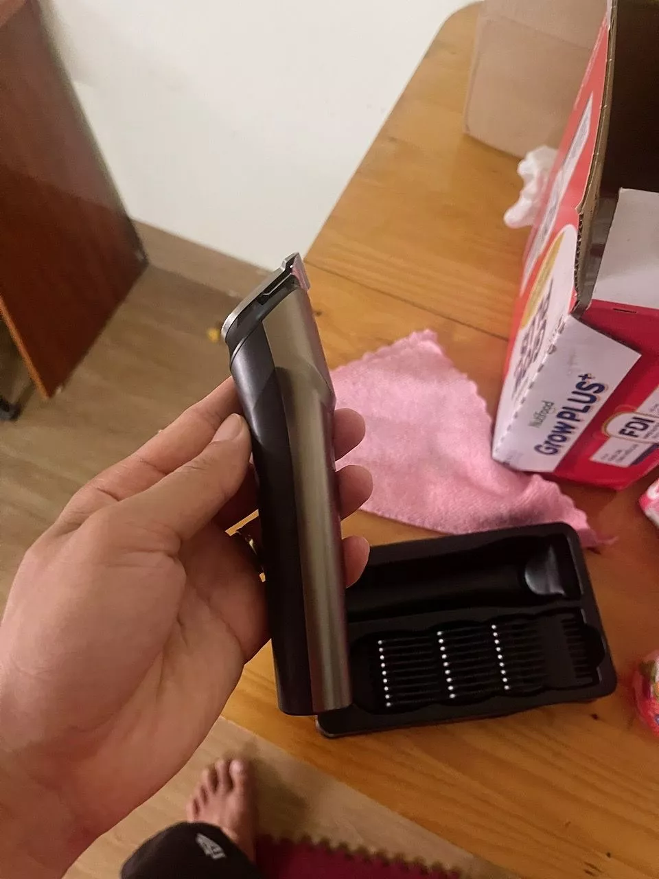 Tông đơ cắt tóc Enchen Beardo 2 tốc độ cao tông đơ chuyên dụng, lưỡi thép không gỉ, tặng 4 cử tạo kiểu- BH 12 tháng