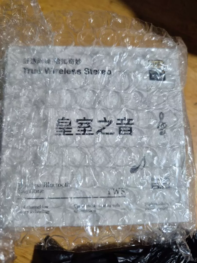 Tai nghe Bluetooth không dây là tai nghe khử tiếng ồn và chất lượng âm thanh di động nhỏ gọn Thích hợp cho IPhone và Android