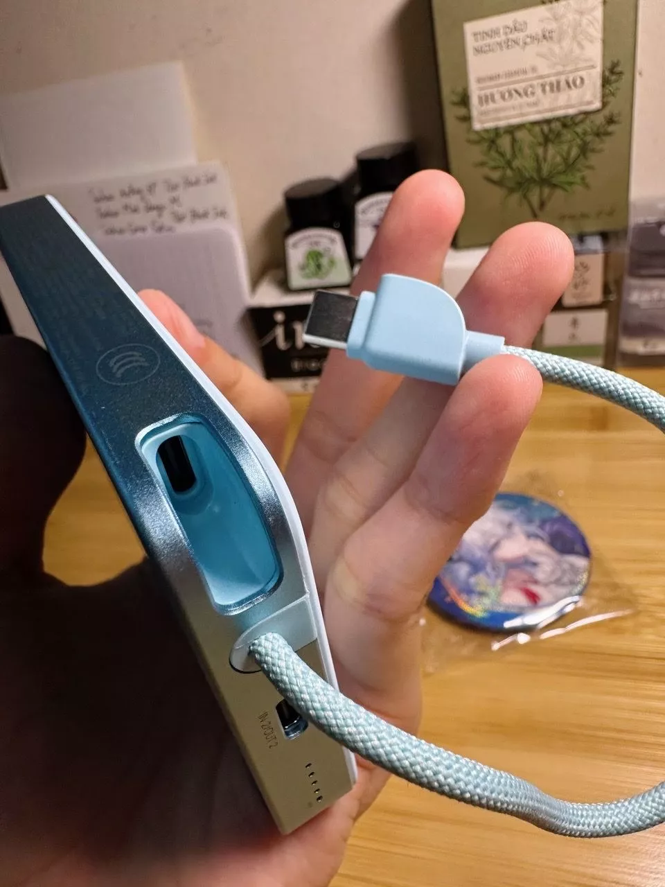 【Phiên Bản Honkai: Star Rail】UGREEN 10000mAh 15W Sạc từ tính 30W Max Power Bank Cáp tích hợp Tương thích với iPhone 17 Series