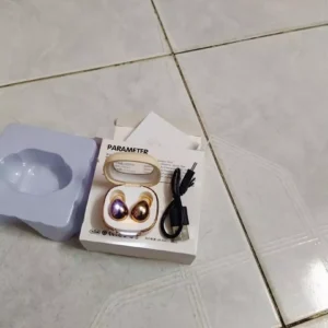 Tai nghe Bluetooth không dây là tai nghe khử tiếng ồn và chất lượng âm thanh di động nhỏ gọn Thích hợp cho IPhone và Android