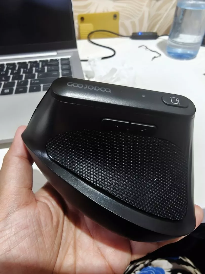Chuột Dọc Không Dây GOOJODOQ Công thái học 2 Chế Độ 2.4G+BT5.0,4 DPI Lên 3200 Nút Tới/Lùi+Về Desktop