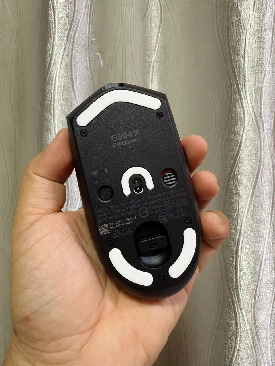 Chuột gaming Logitech G304 X SUPERLIGHT - Nhẹ 59g, Pin sạc, HERO 44K, LIGHTSYNC RGB, LIGHTSPEED, Bluetooth