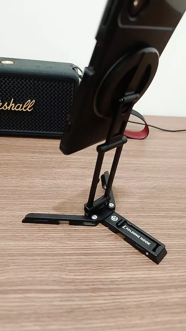 Ulanzi SK29 - Giá Đỡ Điện Thoại Gập Gọn Đa Năng – Tích hợp kẹp từ tính, gậy tự sướng & chân máy 360°