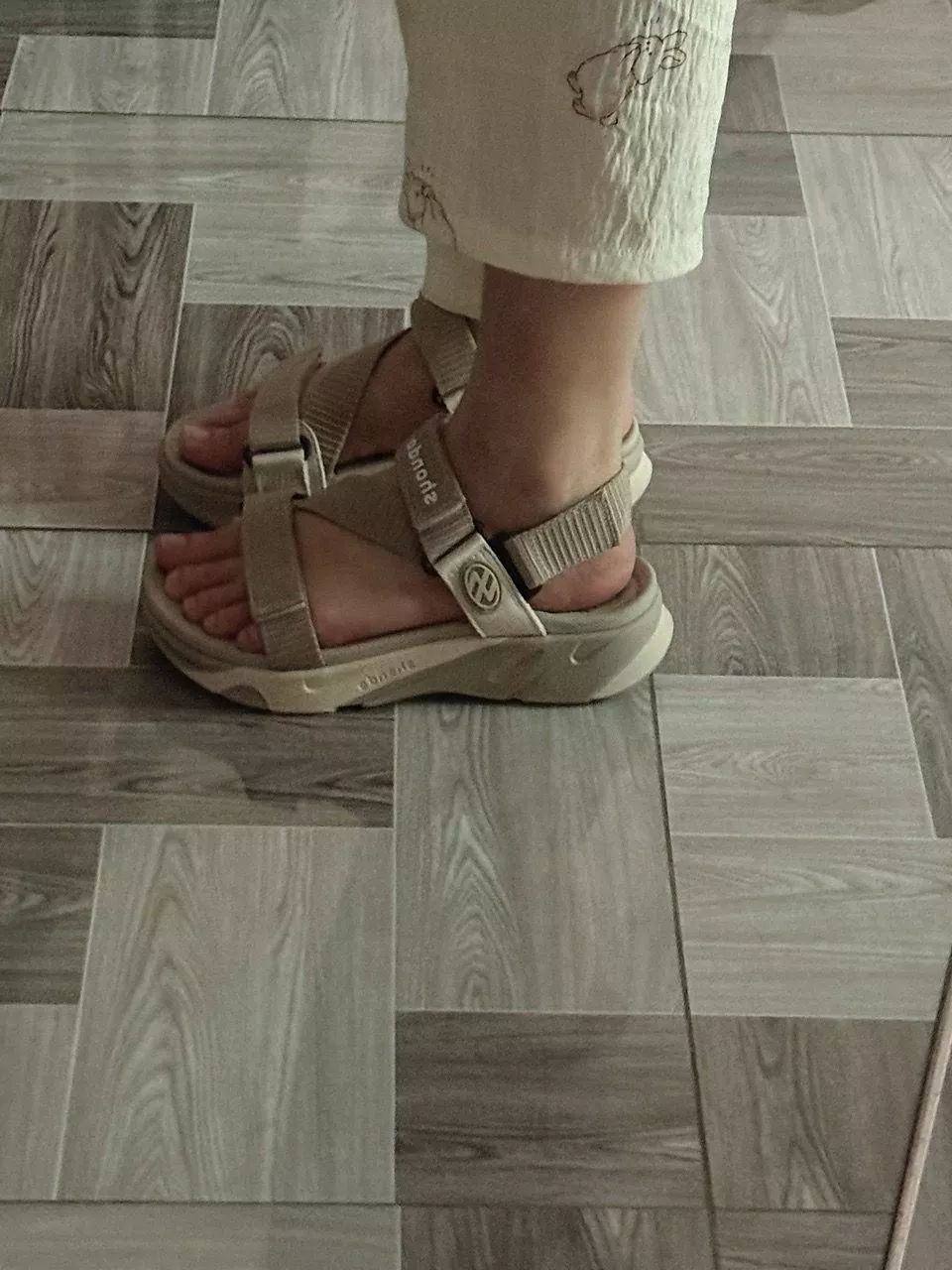 Giày Sandal Nam Nữ Shondo F8M Quai Dù Dệt Dập Gân Nhiều Màu