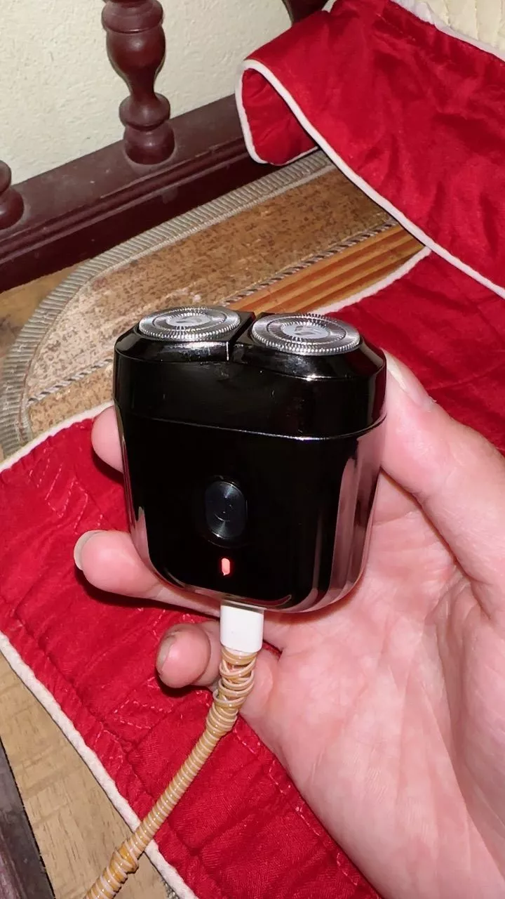 Máy cạo râu Enchen Mini 6 lưỡi dao kép mỏng, chống nước IPX7, pin sử dụng đến 2 tháng - BH 12 tháng