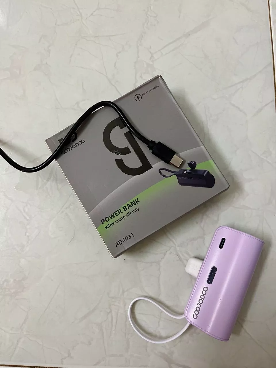 GOOJODOQ 4000mAh Mini Power Bank Sạc di động Type-C và phích cắm cho điện thoại/đồng hồ/tai nghe