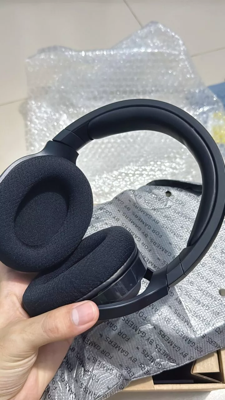 Tai nghe Razer Barracuda X 2022