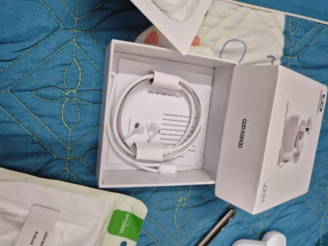 GOOJODOQ Tai nghe Bluetooth không dây TWS 5.3 Dịch thuật AI tiên tiến nhỏ gọn & Hỗ trợ di động 36 ngôn ngữ Dịch - Dịch AITWS
