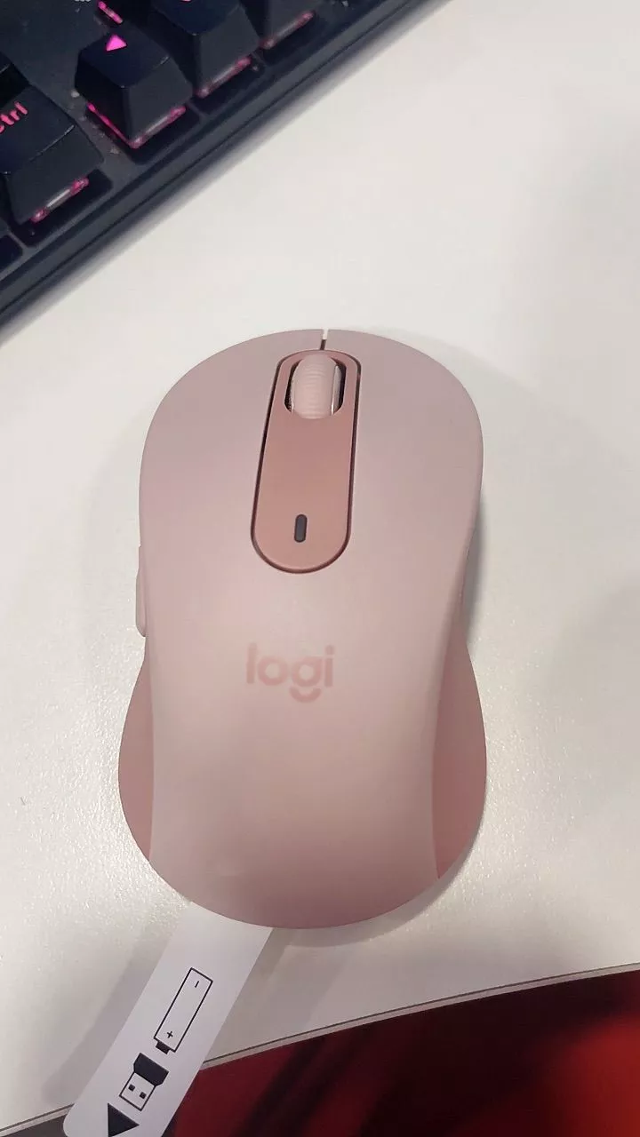 Chuột không dây bluetooth Logitech Signature M650 - SmartWheel, giảm ồn, tùy chỉnh các nút