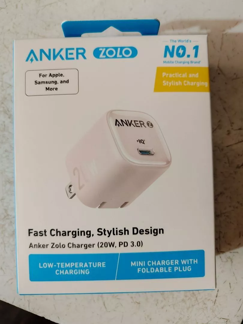 Củ sạc nhanh Anker Zolo GaN 20W/30W | 1 cổng USB-C | Sạc nhanh Power IQ 3.0 | Chân gập gấp gọn tiện lợi - A2699/8