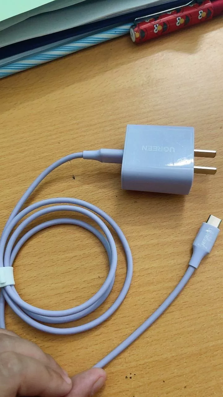Ugreen 20W PD cho iPhone Sạc Type C cho iPhone 15 16 Pro max XR 11 12 14 13 Pro max Bộ sạc nhanh chính hãng Bộ sạc điện thoại di động cho Samsung S23 S22
