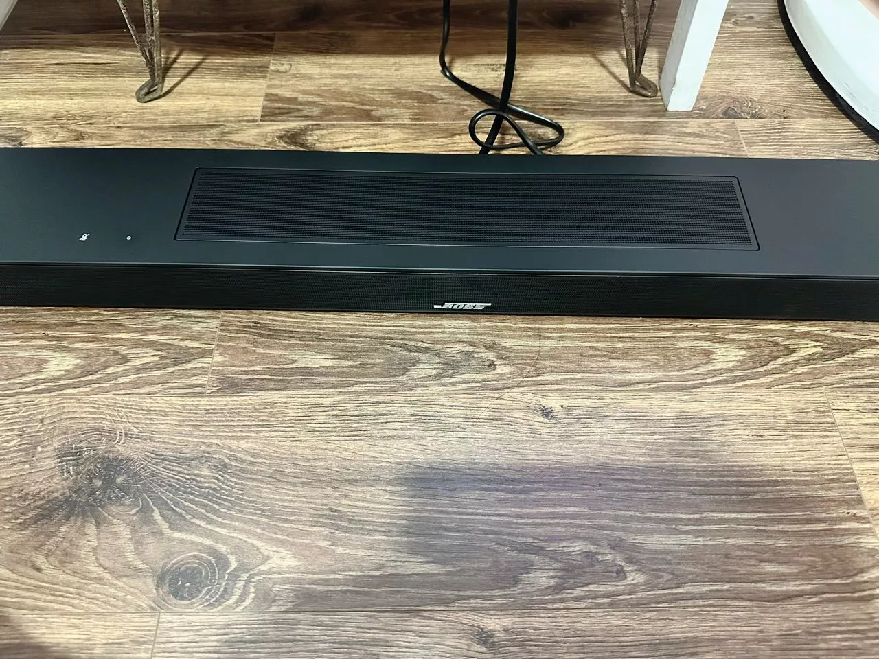 Loa thông minh Bose Smart Soundbar