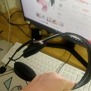 Tai nghe chụp tai Logitech H110 - 2 jack 3.5mm, Mic khử giảm tiếng ồn, âm thanh nổi