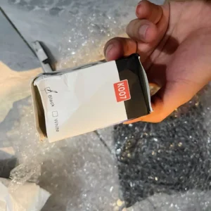 Giá đỡ điện thoại di động hút từ tính 360° Xoay cho gia đình và ô tô