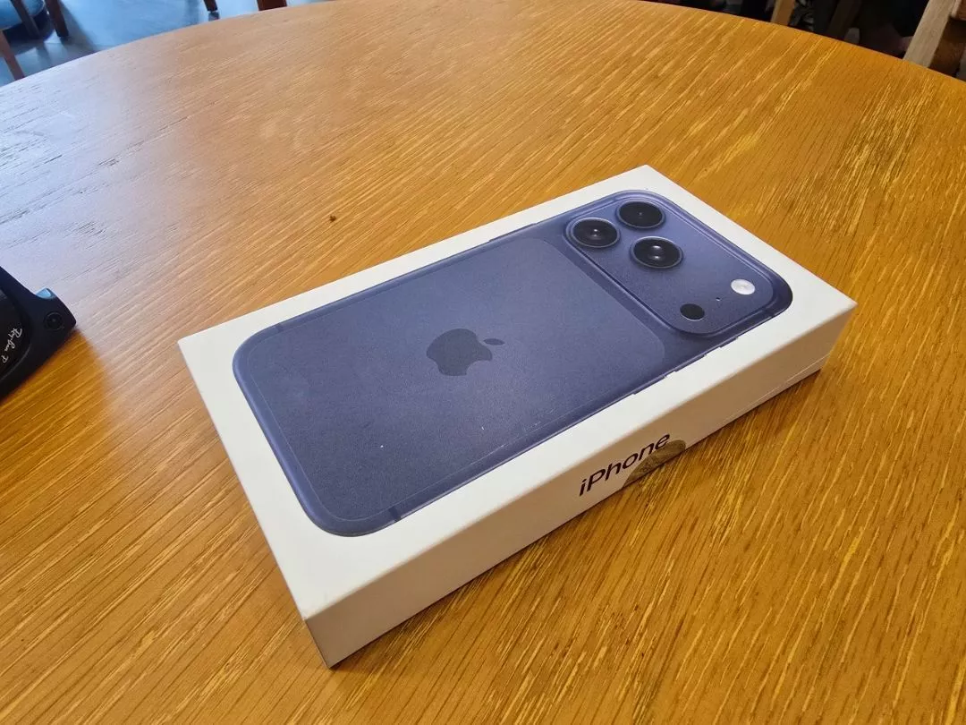 Điện thoại Apple iPhone 17 Pro 256GB