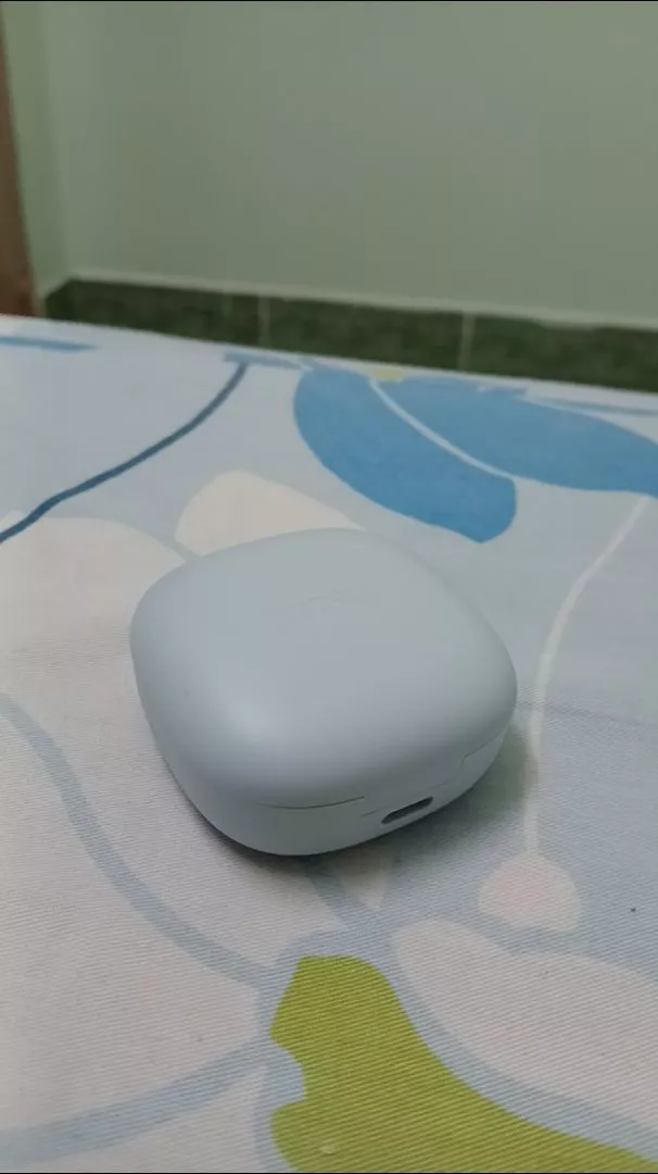 Tai nghe Bluetooth Redmi Buds 6 Play | Thời lượng pin lên tới 36 giờ | Củ loa động 10 mm mang đến âm thanh mạnh mẽ