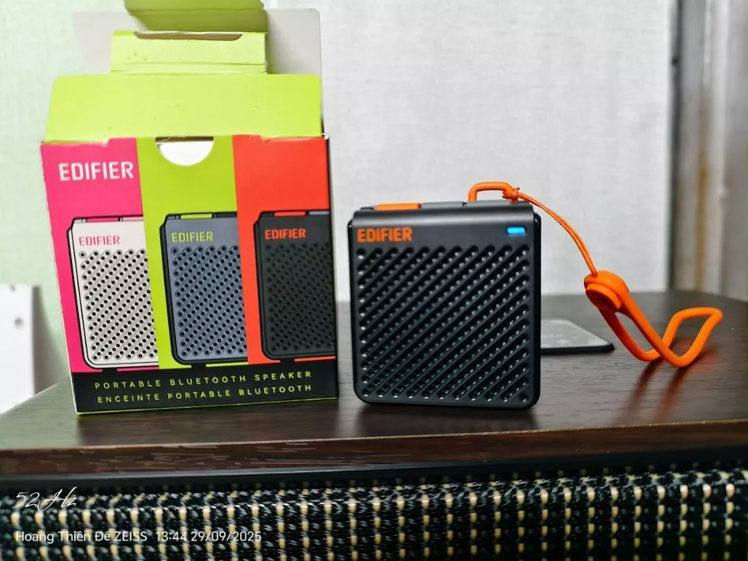 Loa Bluetooth Không Dây Để Bàn EDIFIER S300 - Thiết Kế Cổ Điển - Công Suất 80W - Âm Thanh Trong Trẻo - 15 Tháng Bảo Hành
