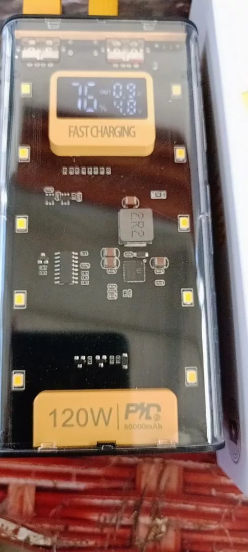 Sạc điện thoại 120W dung lượng 50.000mAh, sạc nhanh PD 22.5W, kèm 4 cáp sạc, có đèn led - AUDIO365