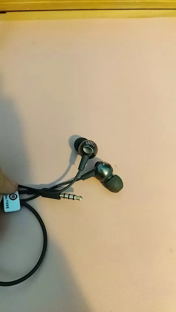 Tai Nghe Nhét Tai Có Dây JBL C200SI Cổng Aux 3.5 - Hàng Chính Hãng