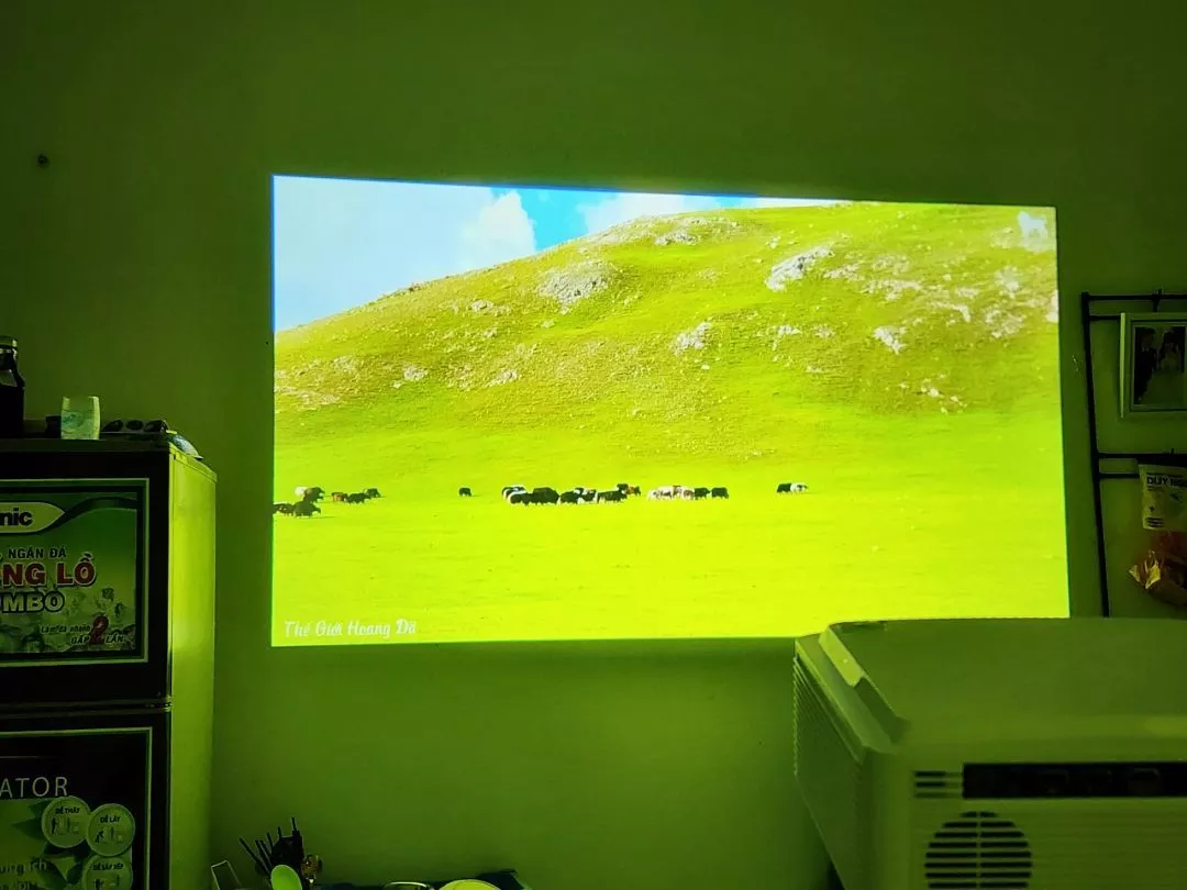 Máy chiếu BeeCube Star - Bậc thầy độ sáng - Full HD 1080P- Hỗ Trợ 4K - Bảo hành 12 tháng lỗi 1 đổi 1